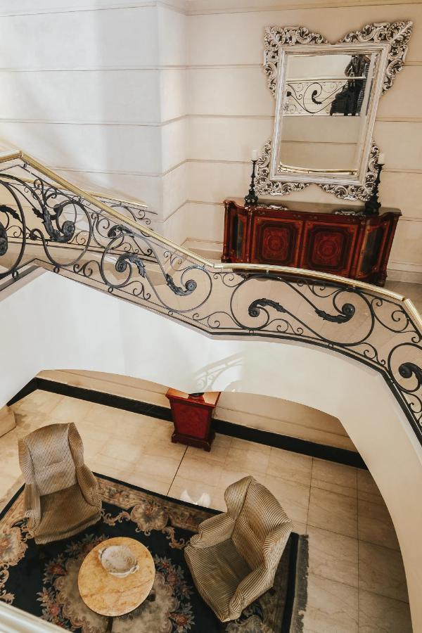 Diplomatichotel Mendoza Zewnętrze zdjęcie Staircase