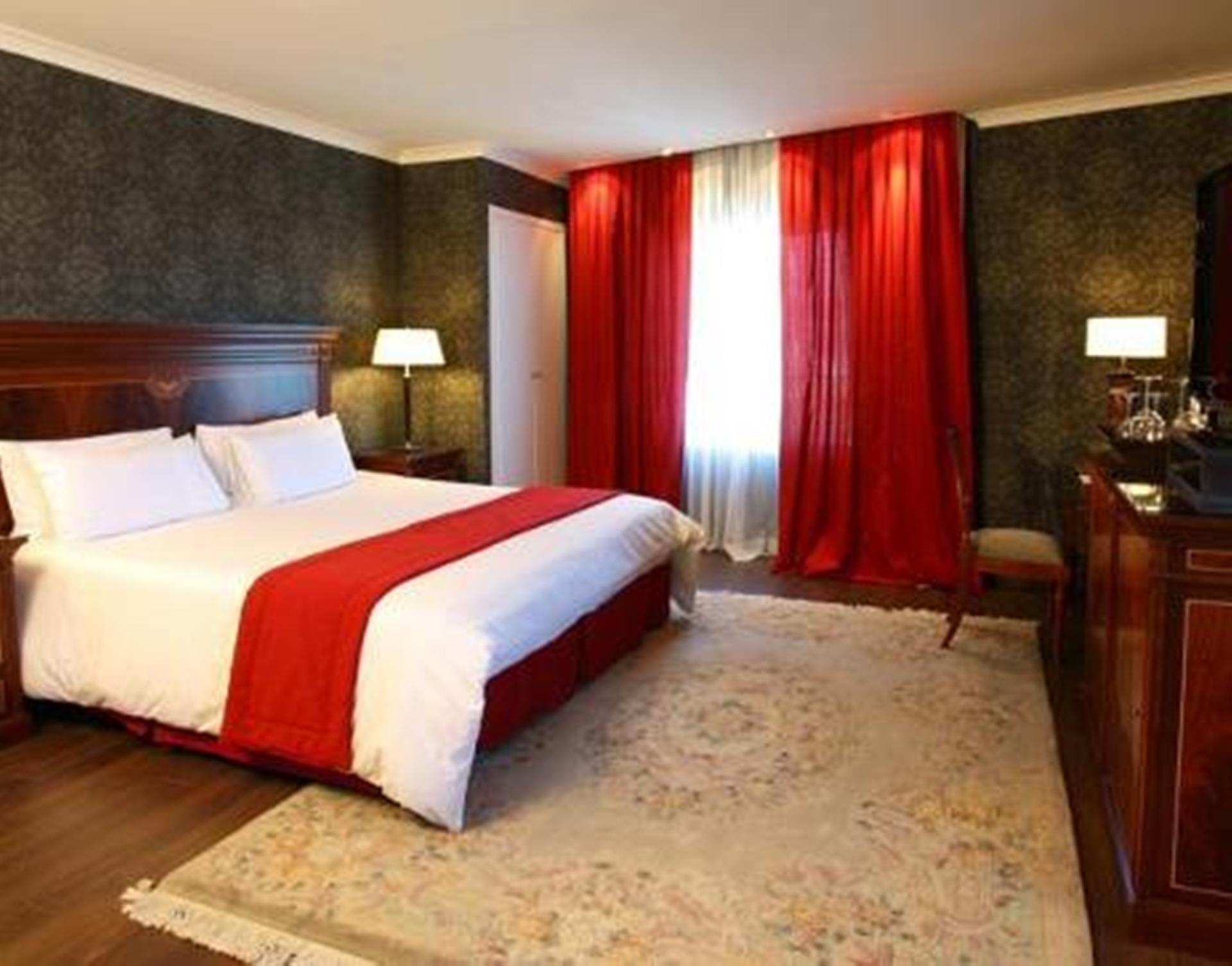 Diplomatichotel Mendoza Zewnętrze zdjęcie A bedroom